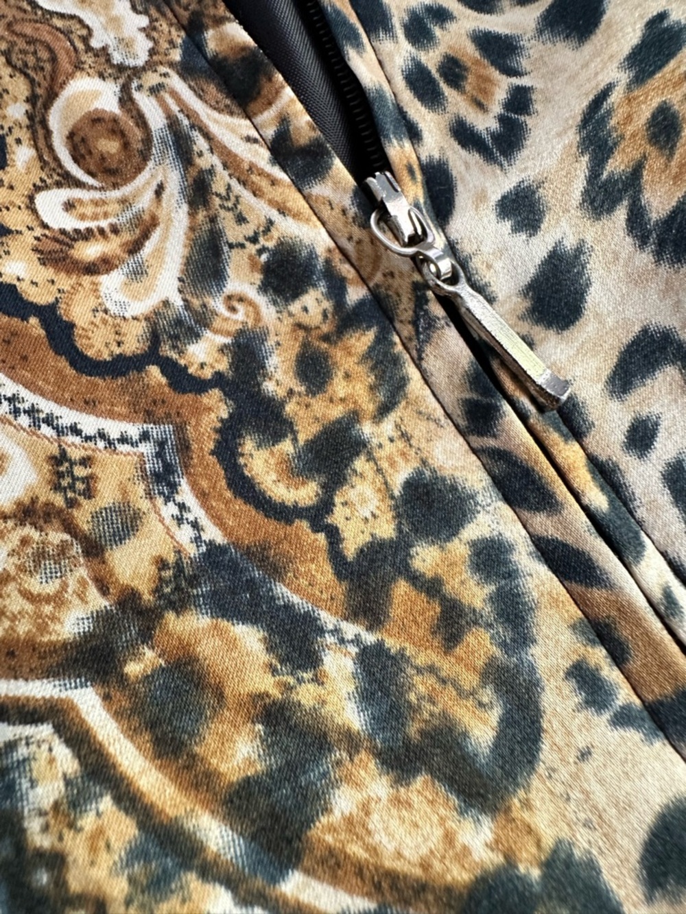 Sunny Leigh 100% Silk Leopard Paisley Bomber Jacket Black Ribbed Trim Size S - Picture 4 of 12